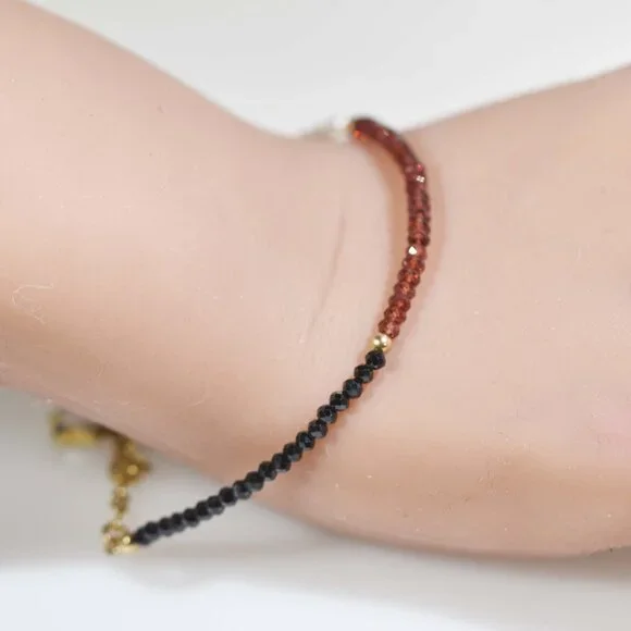 Classic Black Spinel Freshwater Pearl Garnet Gold-filled Bracelet - Picture 6 of 10